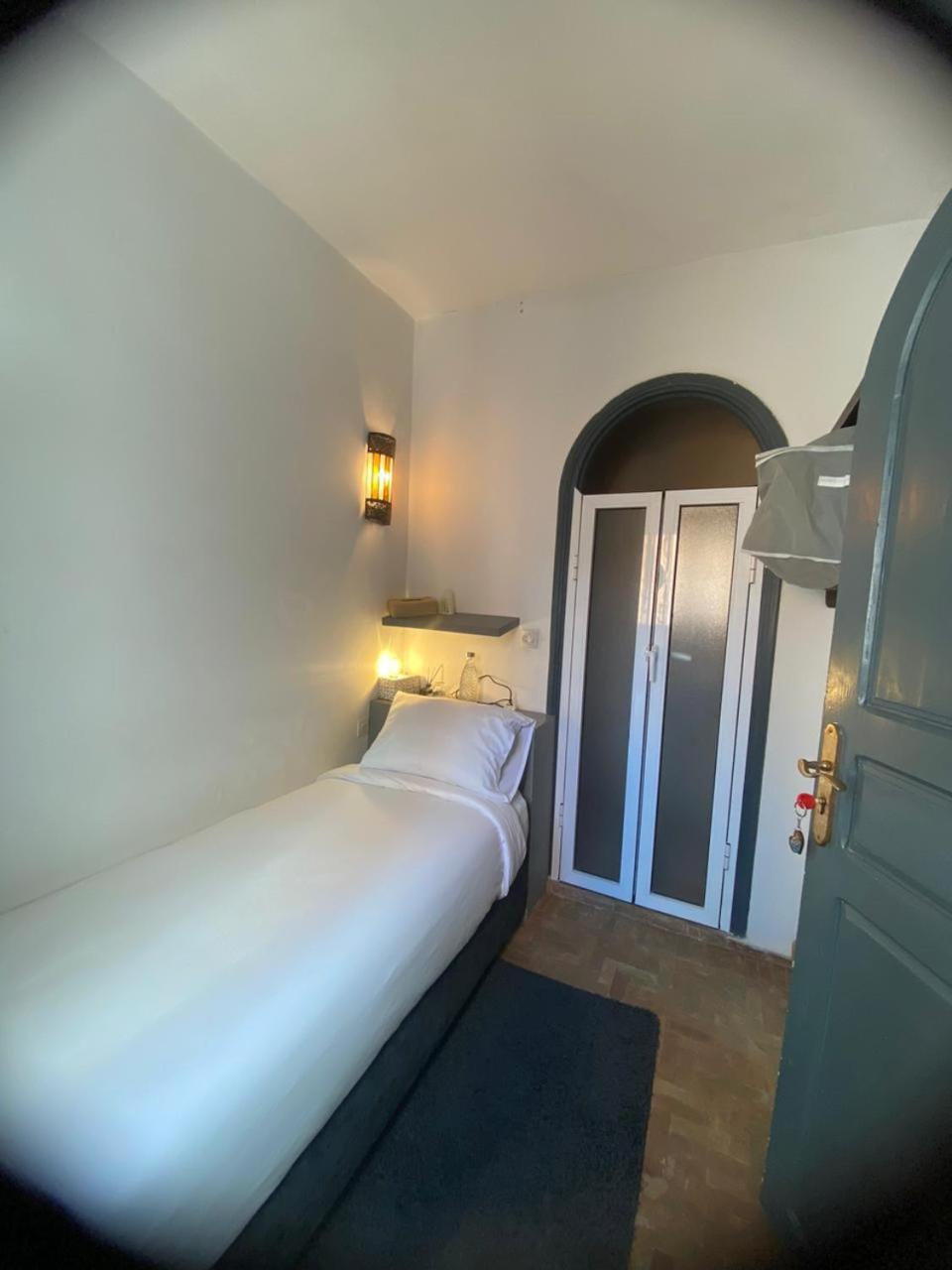 Tweets Hotel Szavíra Kültér fotó